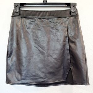 Abercrombie Kids Girls 11/12 Faux‎ Black Leather Mini Skirt Rock Back To School
